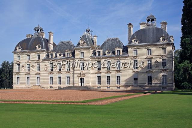 france loir et cher 16.JPG - Façade principale Château de ChevernyChâteau de la LoireLoir-et-Cher,  France